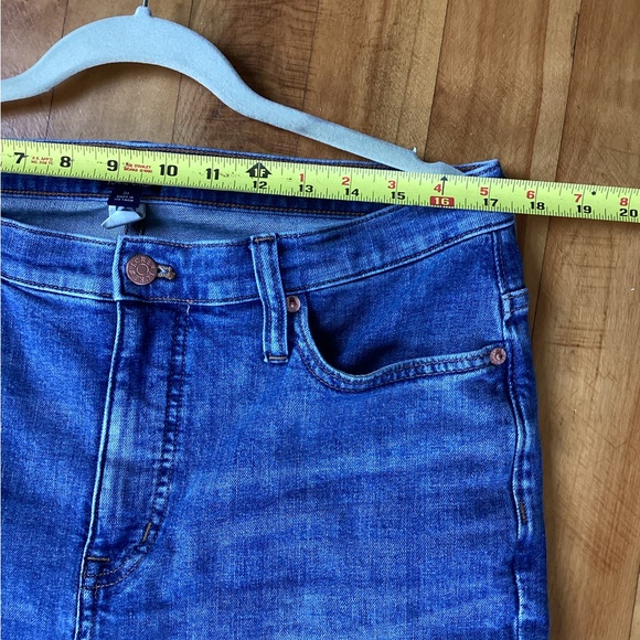 J Crew Mid Rise Crop Flare Jeans - Picture 3 of 4